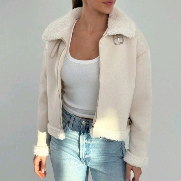 Barn Jackets,Women Jackets - Picture 2 of 4